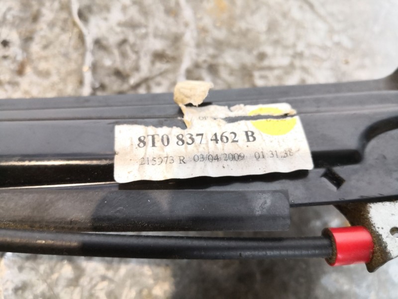 Recambio de elevalunas delantero derecho para audi a5 2.0 tfsi 211 referencia OEM IAM 8T0837462B 8T0959802B 