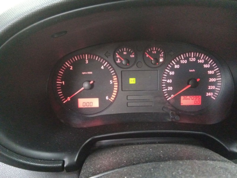 seat toledo (1m2) del año 2002