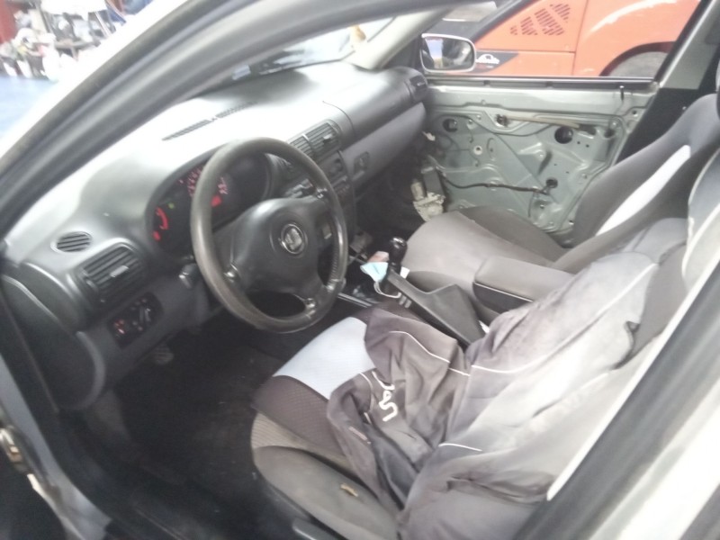 seat toledo (1m2) del año 2002