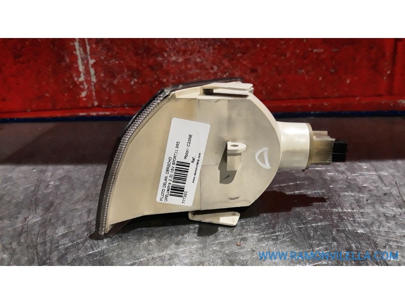 Recambio de piloto delan. derecho para opel vectra 2.0i 16v sport referencia OEM IAM   