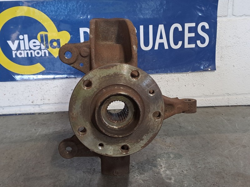 Recambio de mangueta delantera izquierda para renault scenic ii grand dynamique referencia OEM IAM   