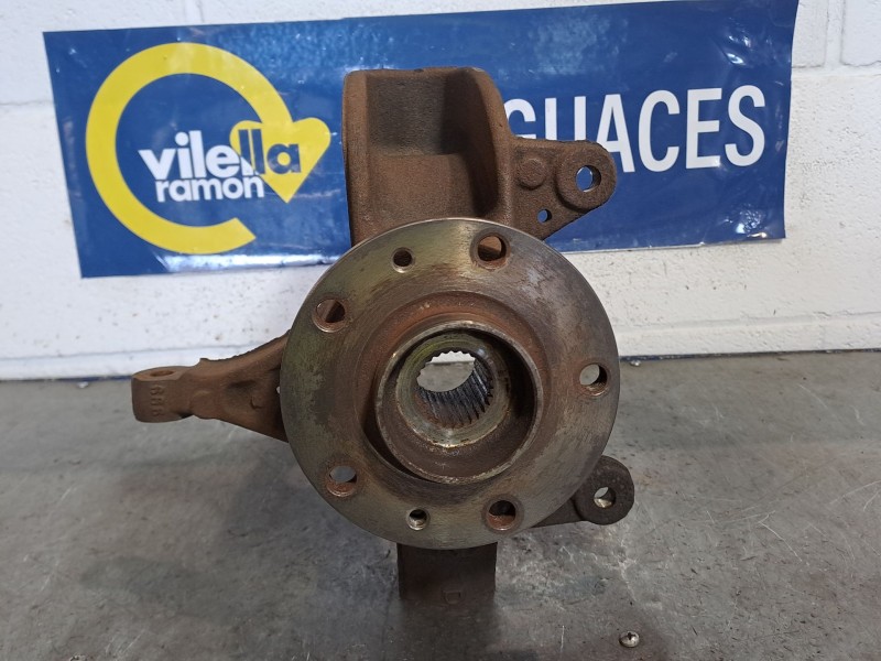 Recambio de mangueta delantera derecha para renault scenic ii grand dynamique referencia OEM IAM   