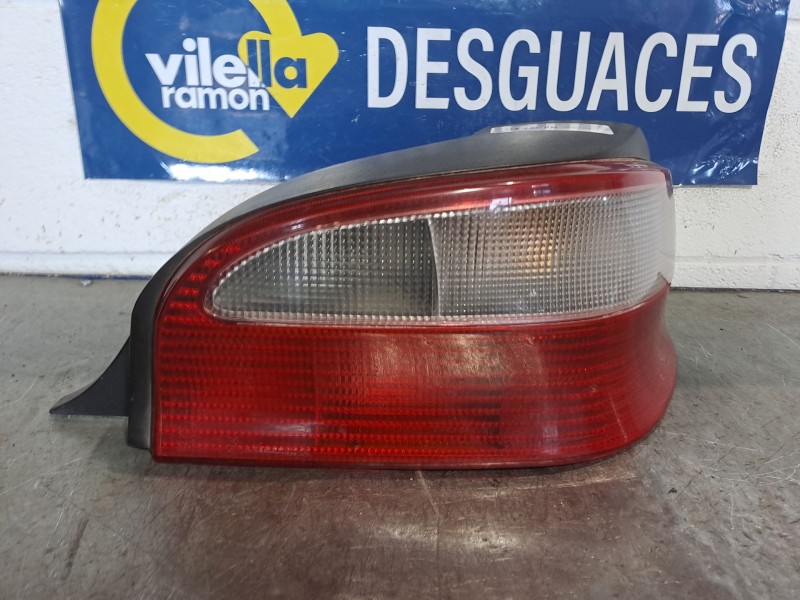 Recambio de piloto trasero derecho para citroen saxo 1.5 d monaco referencia OEM IAM   