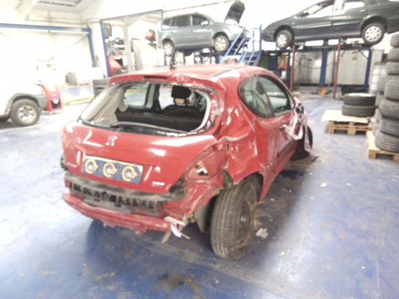 peugeot 207 confort 1.4 75 del año 2008