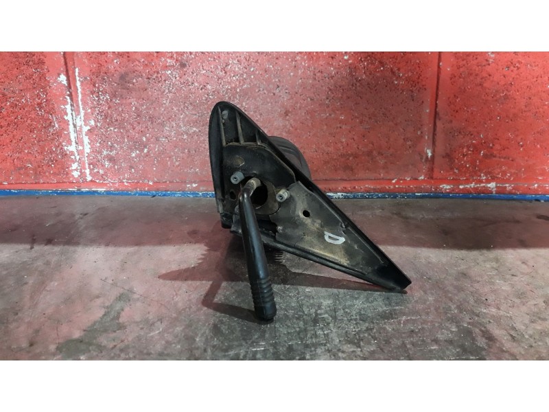 Recambio de retrovisor derecho para peugeot 205 205 xl 1.1 referencia OEM IAM MANUAL   Recambio de retrovisor derecho para peugeot 205 205 xl 1.1 referencia OEM IAM MANUAL