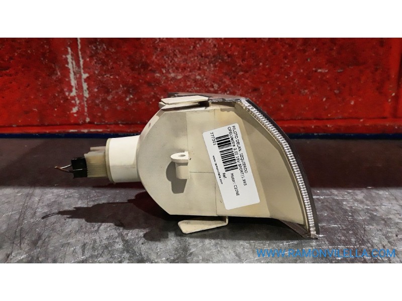 Recambio de piloto delan. izquierdo para opel vectra 2.0i 16v sport referencia OEM IAM   