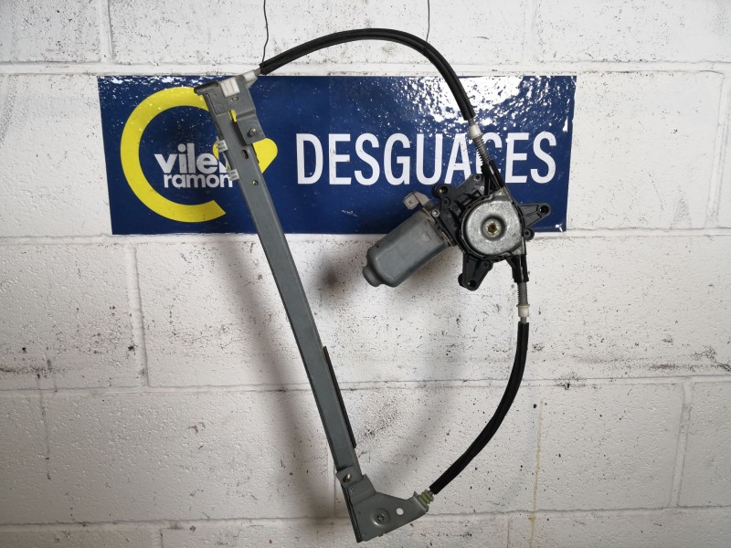 Recambio de elevalunas delantero derecho para citroen xantia 1.9td sensation referencia OEM IAM 400323A  