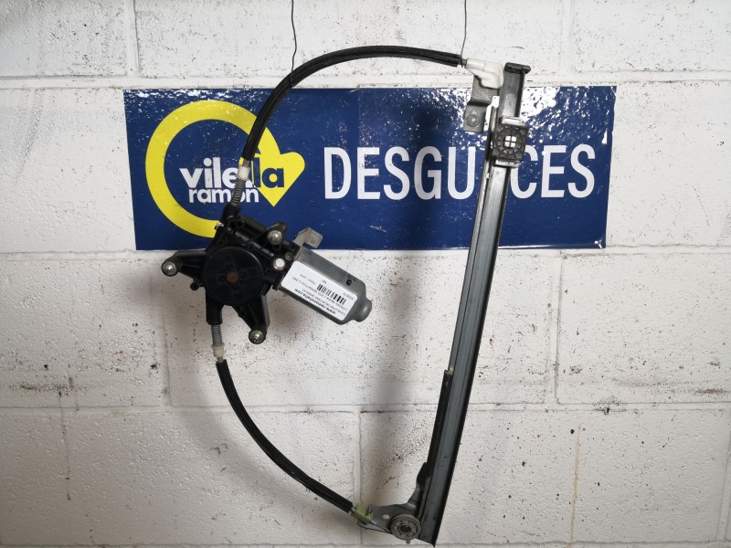 Recambio de elevalunas delantero derecho para citroen xantia 1.9td sensation referencia OEM IAM 400323A  