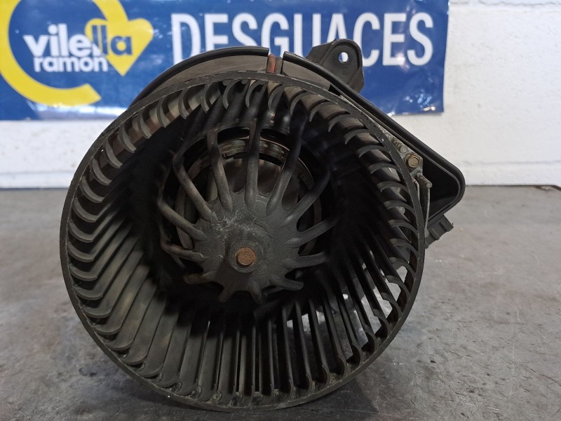 Recambio de motor calefaccion para citroen saxo 1.5 d monaco referencia OEM IAM 658083S  