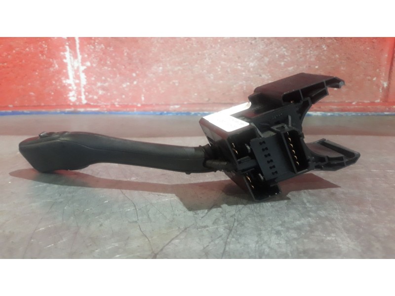 Recambio de mando limpia para volkswagen passat berlina (3b3)  | 0.00 - 0.05  | 0.00 - 0.05 referencia OEM IAM   