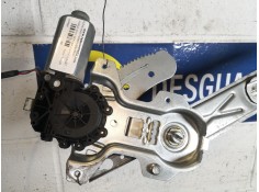 ELEVALUNAS TRASERO... 2