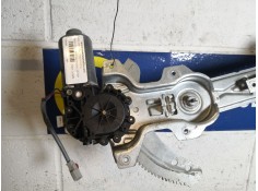 ELEVALUNAS DELANTERO DERECHO  2