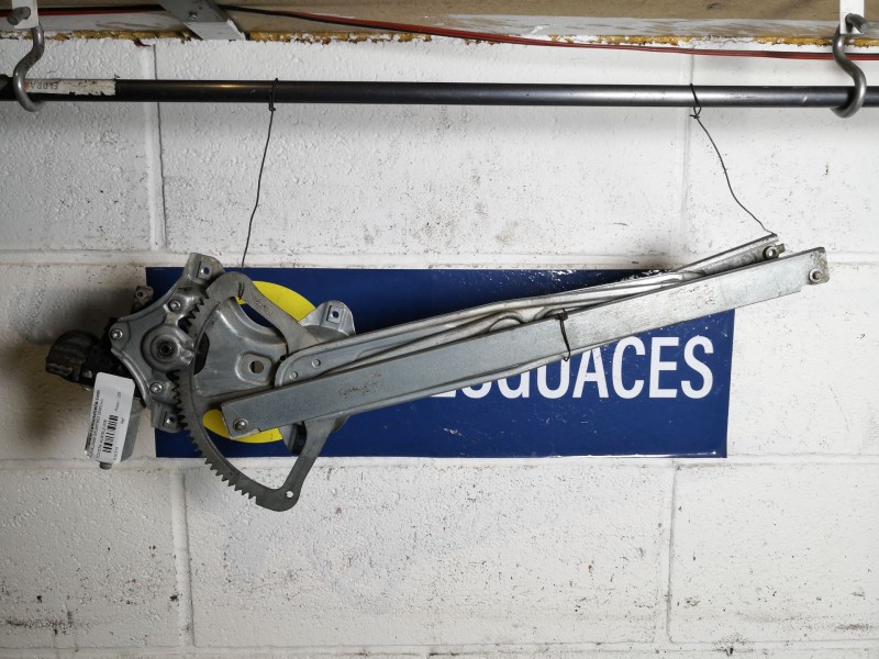 Recambio de elevalunas delantero derecho para toyota auris luna referencia OEM IAM   