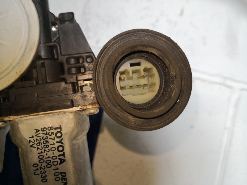 Recambio de elevalunas delantero derecho para toyota auris luna referencia OEM IAM   