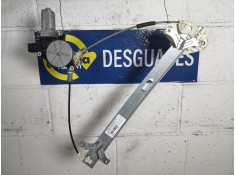 ELEVALUNAS DELANTERO DERECHO