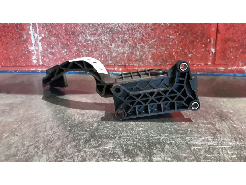 Recambio de potenciometro pedal para fiat punto 1.3 multijet 16v 90 dynamic referencia OEM IAM 55702020 26406B21 