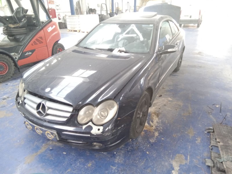 mercedes clase clk (w209) coupe del año 2003