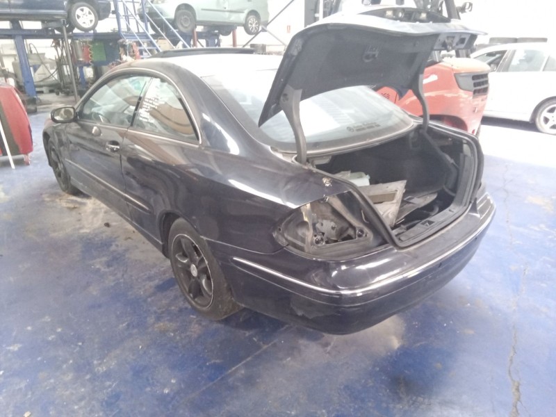 mercedes clase clk (w209) coupe del año 2003