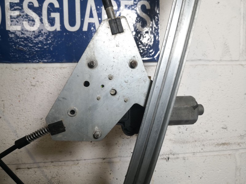 Recambio de elevalunas delantero izquierdo para bmw serie 3 compact (e46) 2.0 16v diesel cat referencia OEM IAM   