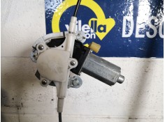 ELEVALUNAS DELANTERO DERECHO  2