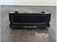 Recambio de pantalla multifuncion para renault megane ii classic berlina  | 0.03 - ...  | 0.03 - ... referencia OEM IAM 82001078