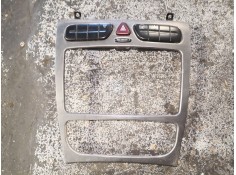 Recambio de warning para mercedes clase c (w203) berlina referencia OEM IAM 2038215679  