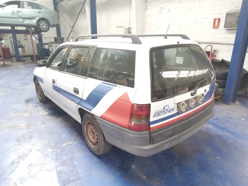 opel astra 1.6i merit caravan del año 1994