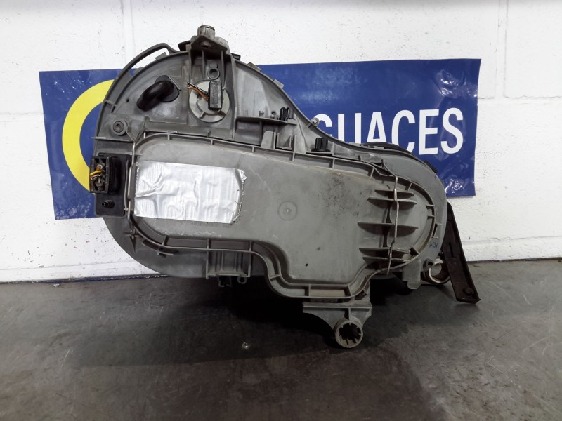 Recambio de faro izquierdo para mercedes clase e (w210) berlina referencia OEM IAM   
