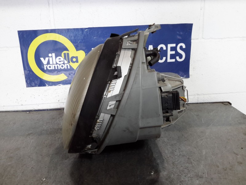 Recambio de faro izquierdo para mercedes clase e (w210) berlina referencia OEM IAM   