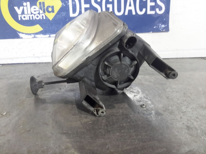 Recambio de faro antiniebla izquierdo para opel meriva referencia OEM IAM   