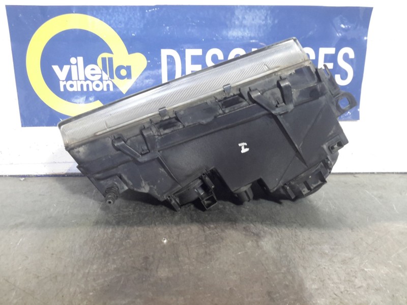 Recambio de faro izquierdo para bmw serie 3 325i referencia OEM IAM   