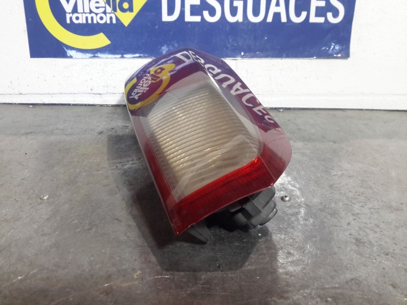 Recambio de piloto trasero izquierdo para opel meriva referencia OEM IAM   