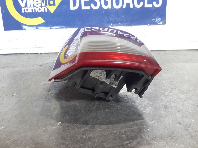 Recambio de piloto trasero izquierdo para opel meriva referencia OEM IAM   