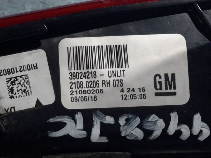 Recambio de piloto porton derecho para opel insignia berlina expression referencia OEM IAM   