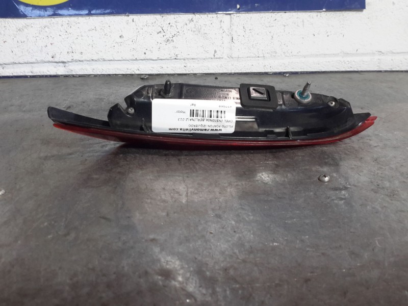 Recambio de piloto porton izquierdo para opel insignia berlina expression referencia OEM IAM 21080106  