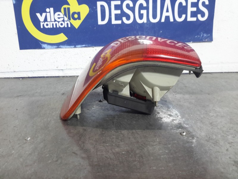 Recambio de piloto trasero derecho para audi 100 100 2.6 referencia OEM IAM   