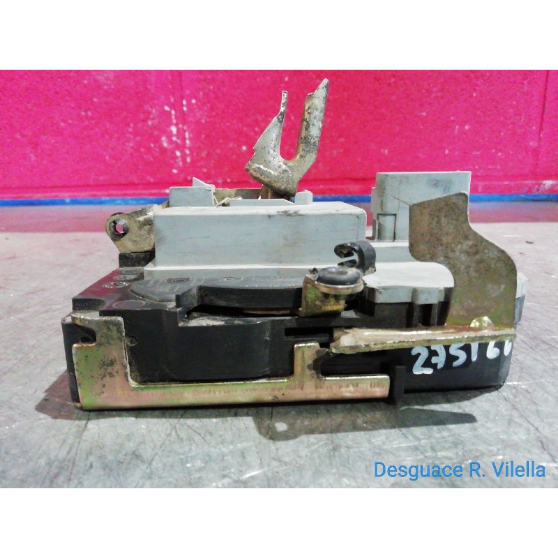 Recambio de cerra. puer. delantero derecha para citroen xsara berlina 1.6i 16v exclusive | 11.00 - 12.05 1.6i 16v exclusive | 11