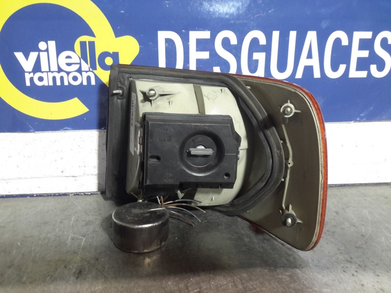 Recambio de piloto trasero izquierdo para audi 100 100 2.6 referencia OEM IAM   