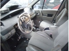 renault scenic ii grand confort authentique | 04.04 - ... del año 2005