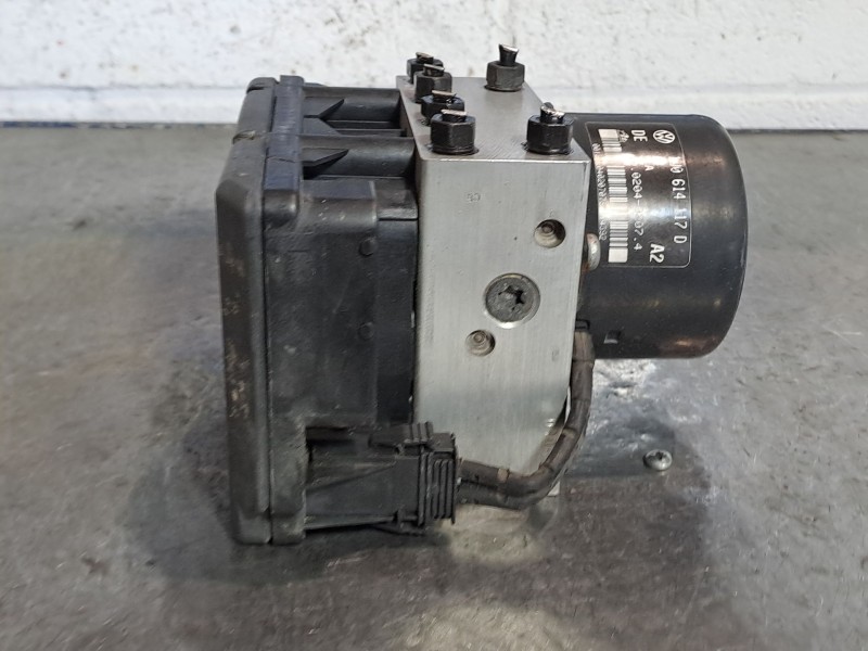 Recambio de abs para volkswagen golf iv berlina (1j1) 1.9 tdi referencia OEM IAM 1J0907379P  