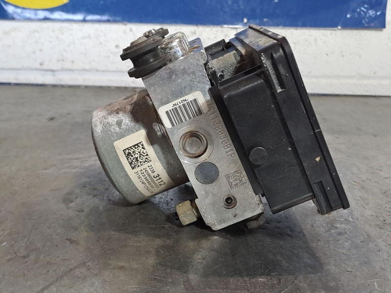 Recambio de abs para opel insignia berlina expression referencia OEM IAM 23321781 23383112 