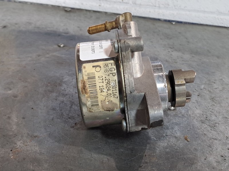 Recambio de depresor freno bomba vacio para opel combo (corsa c) 1.3 16v cdti | 0.01 - 0.11 1.3 16v cdti | 0.01 - 0.11 referenci