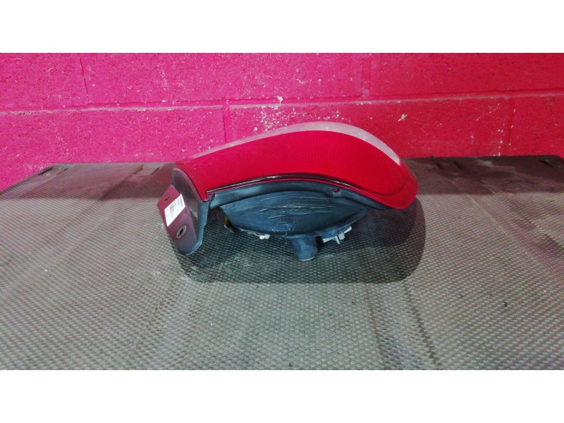 Recambio de piloto trasero izquierdo para hyundai accent referencia OEM IAM   