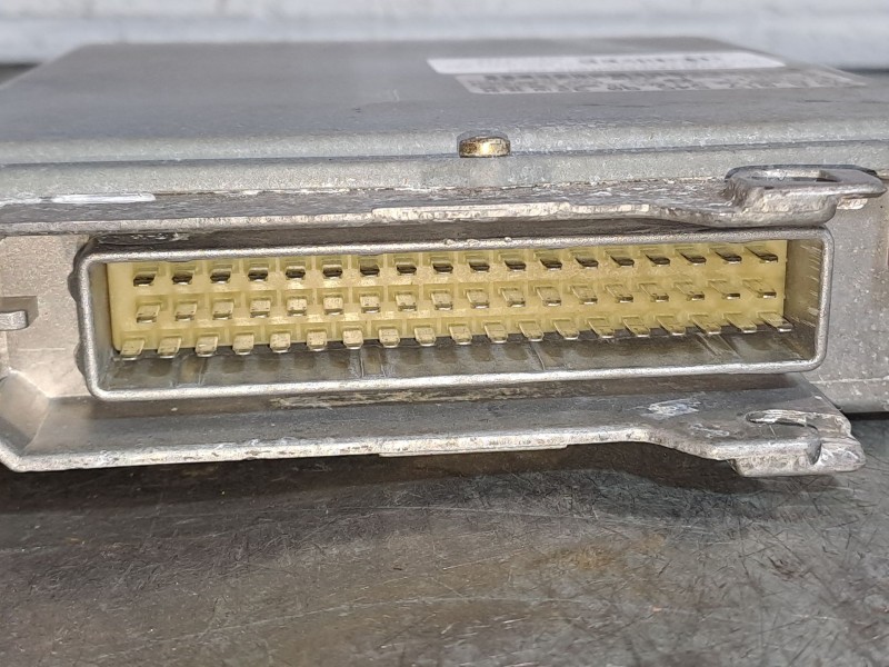 Recambio de centralita motor uce para mercedes clase e (w210) berlina referencia OEM IAM 0281001230  