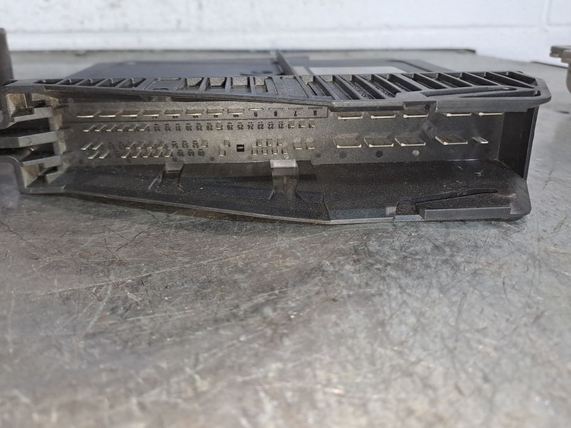 Recambio de centralita confort para mercedes clase e (w210) berlina referencia OEM IAM 2102803826  