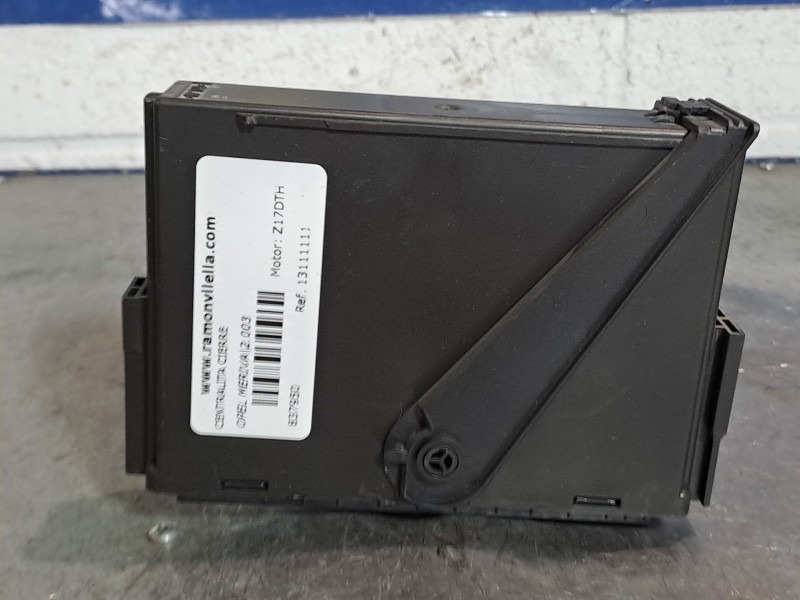 Recambio de centralita cierre para opel meriva referencia OEM IAM 13111111  