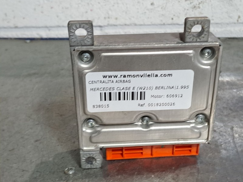 Recambio de centralita airbag para mercedes clase e (w210) berlina referencia OEM IAM 0018200026  