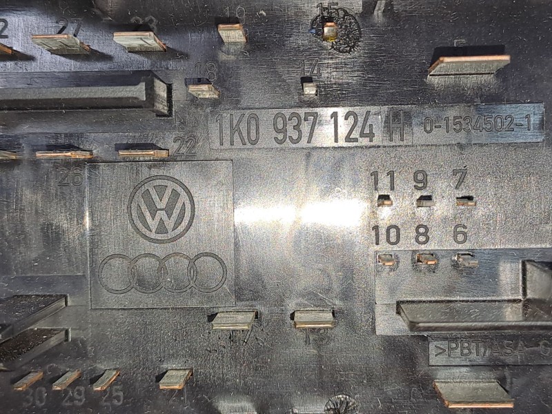 Recambio de caja reles fusibles para volkswagen golf v berlina (1k1)  | 0.03 - 0.08  | 0.03 - 0.08 referencia OEM IAM   