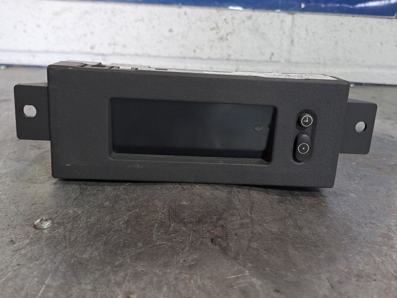 Recambio de pantalla multifuncion para opel meriva referencia OEM IAM   