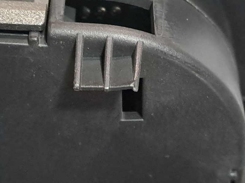 Recambio de mando climatizador para opel meriva referencia OEM IAM 013132388  